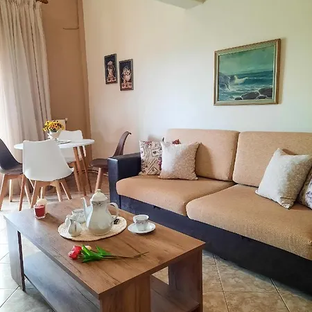 Aktaia Holiday home *